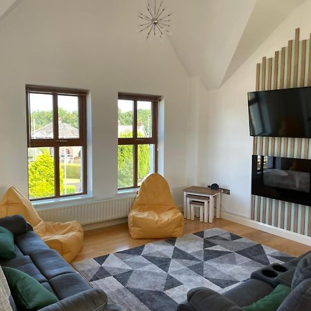 コールレーンOrchard Oasis, Luxury Penthouse Getawayアパートメント エクステリア 写真
