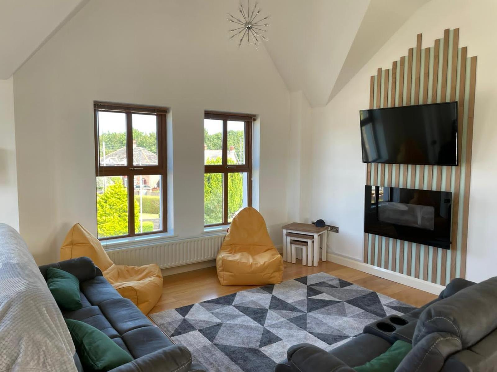 コールレーンOrchard Oasis, Luxury Penthouse Getawayアパートメント エクステリア 写真